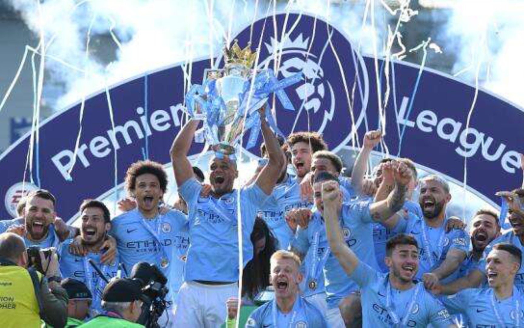 尤其是在勒 尤其是在勒